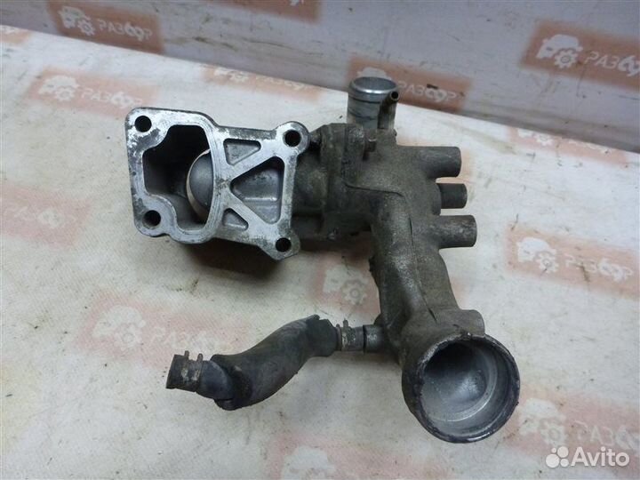 Корпус термостата Mitsubishi Montero Sport K90