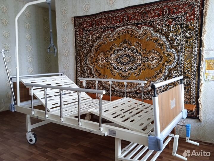 Кровать для лежачих больных