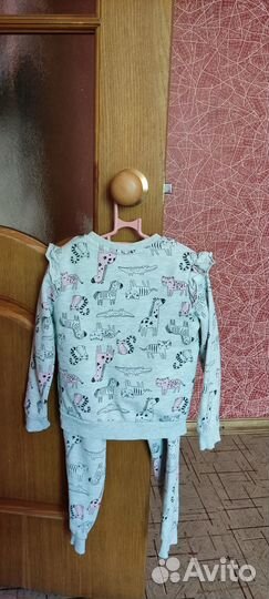 Продам кофточку и брюки на девочку