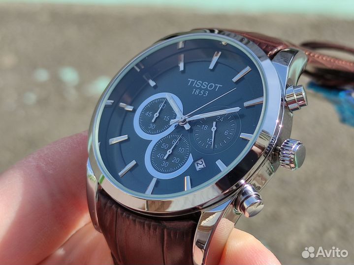 Наручные часы Tissot с хронографом