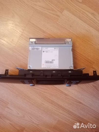 Автомагнитола