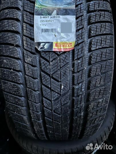 Pirelli Scorpion Winter 295/40 R21