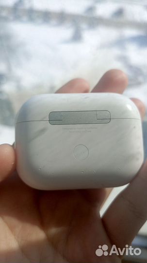 Оригинальный Кейс от наушников аир подс про 2