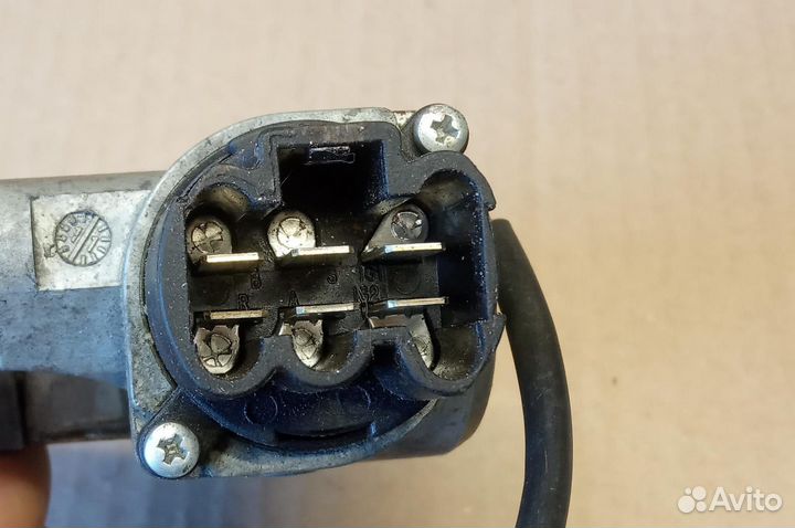 Замок зажигания Nissan Qashqai 2011