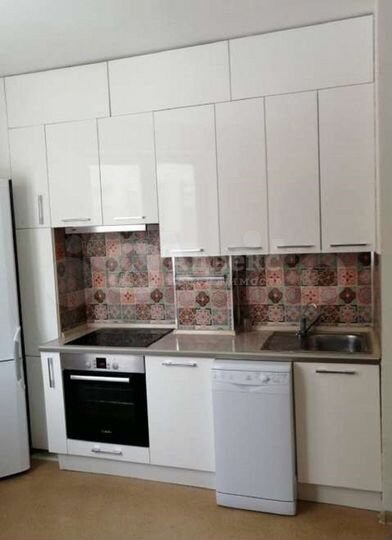 2-к. квартира, 54 м², 3/14 эт.