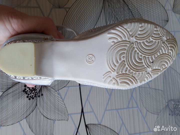 Туфли праздничные для девочки размер 30