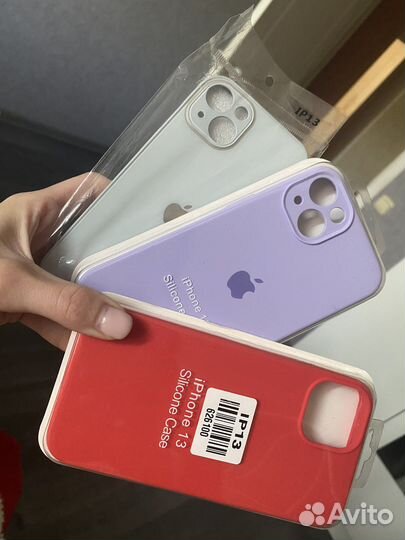 Чехол на iPhone 13
