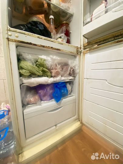 Холодильник атлант двухкамерный