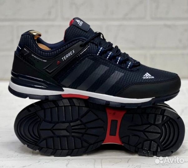 Кроссовки Adidas Terrex осенние