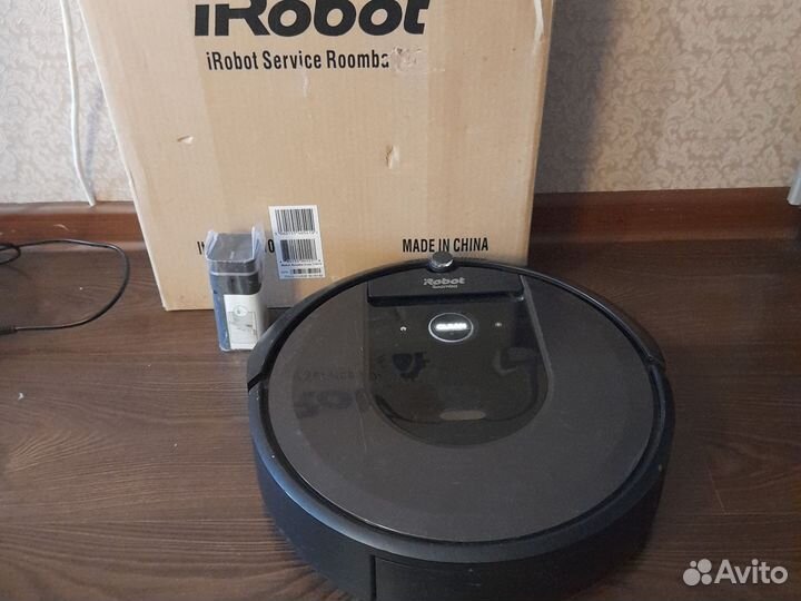 Робот пылесос irobot roomba i7