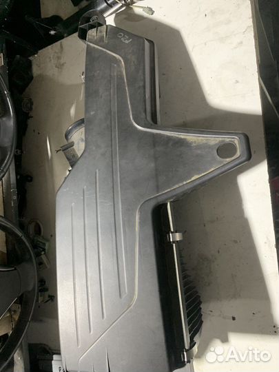 Корпус воздушного фильтра BMW F20 N13b16