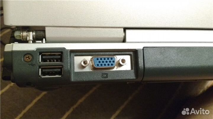 Roverbook partner w500l