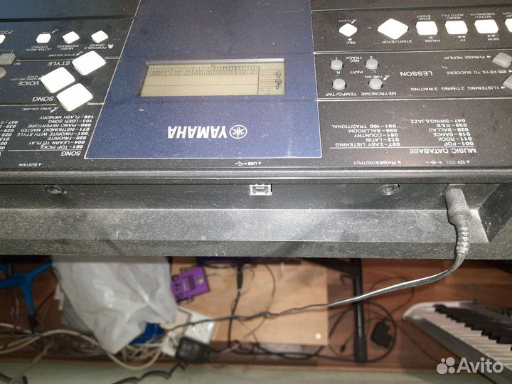 Синтезатор Yamaha PSR-E333