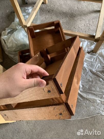 Деревянные ящики овощей и фруктов