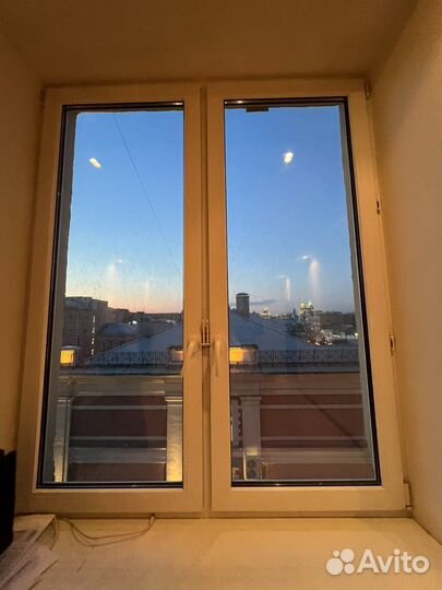 Окна пластиковые бу 188 х 152, двери см описание