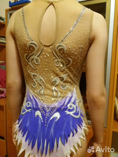 Купальник для художественной гимнастики выступать