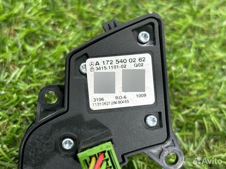 Кнопка руля Mercedes-Benz A-Class W176 270.920