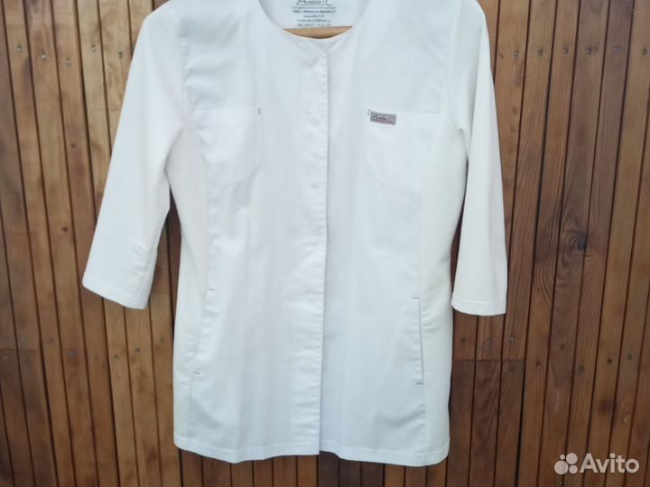 Медицинская одежда женская