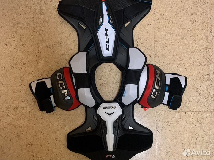 Нагрудник CCM jetspeed FT6