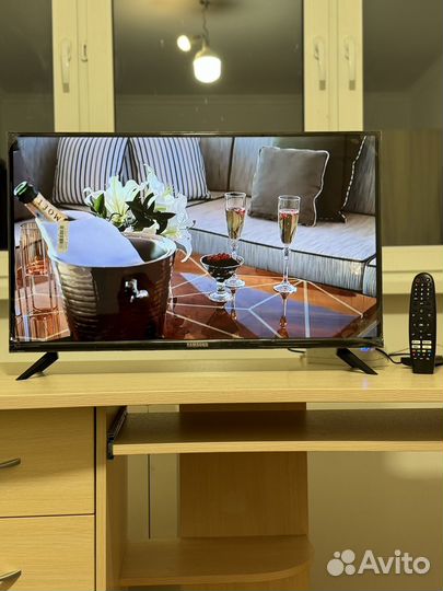Телевизор SMART tv 40 samsung
