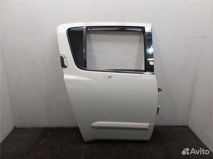 Дверь боковая Nissan Armada, 2004