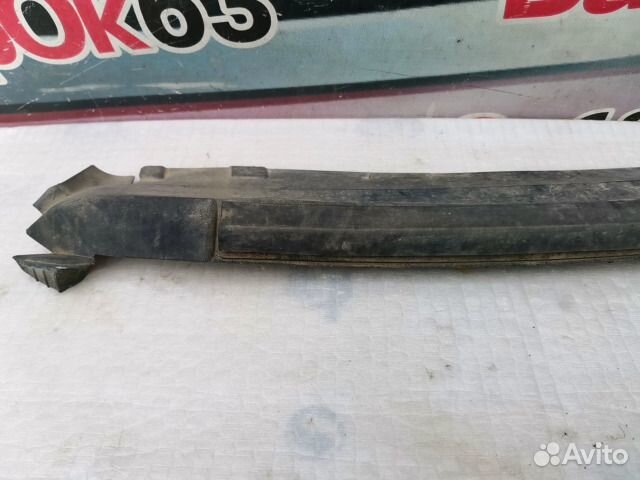 Накладка крыла передний левый Toyota Land Cruiser