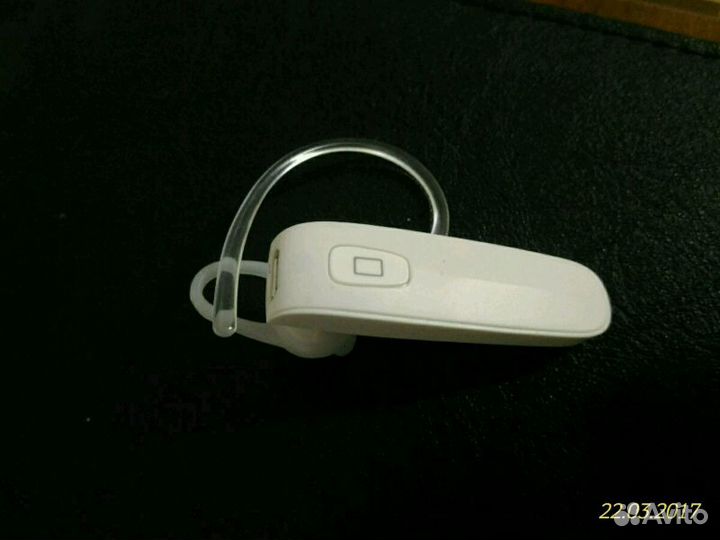 Блютуз гарнитура genai B 1 новая MP 3