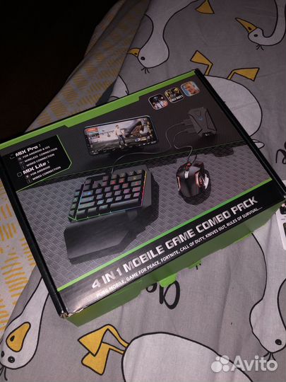 Игровая клавиатура и мышь для телефона