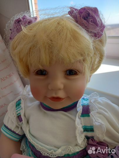 Кукла adora