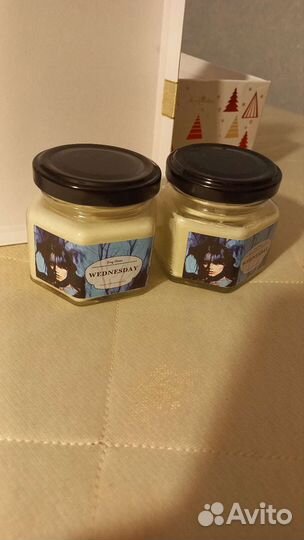 Ароматическая свеча Уэнсдэй