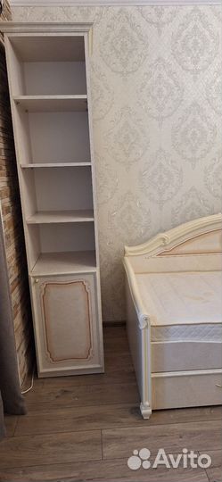 Спальный гарнитур бу