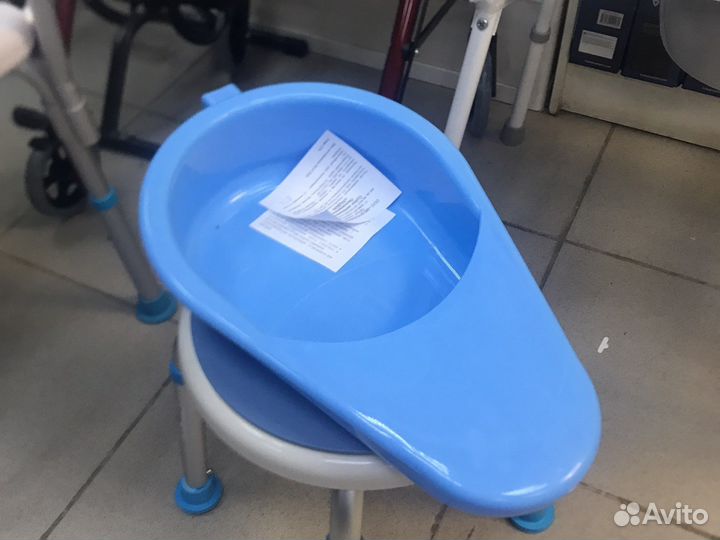 Судно медицинское