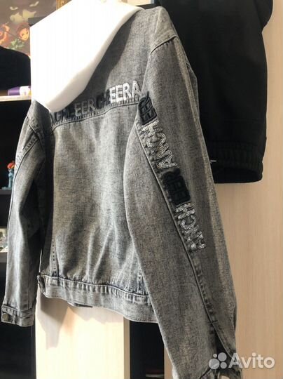 Джинсовая куртка для девочки