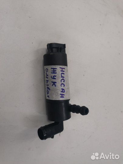 Насос омывателя фар передний Nissan Juke