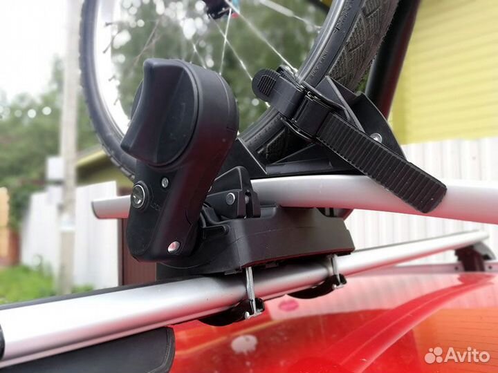 Багажник велокрепление на крышу Атлант Roof Rider