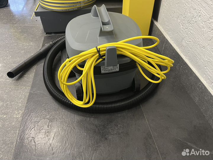 Пылесос Karcher T 7/1 classic