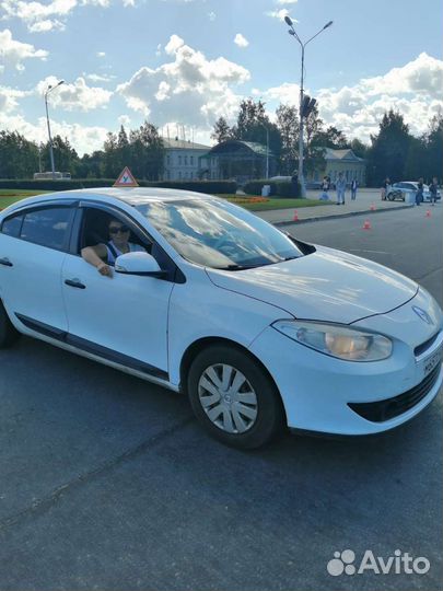 Инструктор по вождению