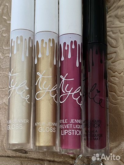 Блеск, жидкая помада для губ Kylie Jenner