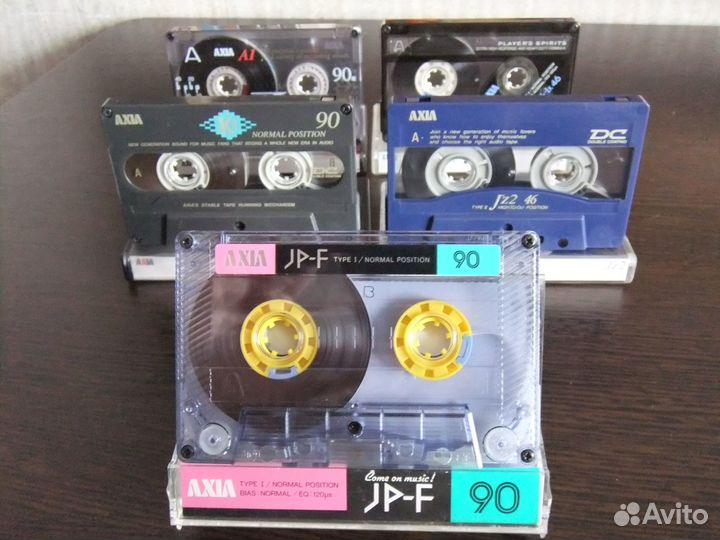 Коллекция аудиокассет