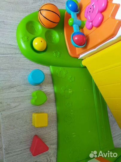 Развивающий домик/бизиборд