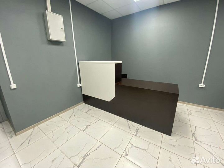 Стойка ресепшн, новая