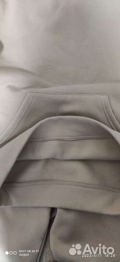 Костюм спортивный