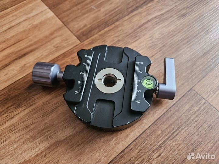 Панорамнная площадка для штативной головки