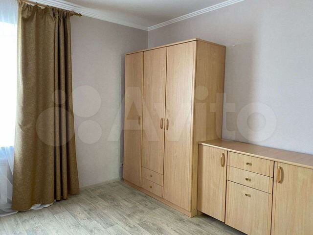 2-к. квартира, 65 м², 2/5 эт.