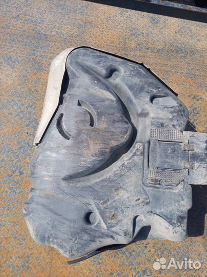 Топливный бак Mitsubishi Galant 4A3A 4G64 2002