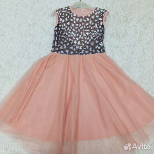 Праздничное платье для девочки
