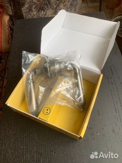 Дверная ручка Adden BAU silver