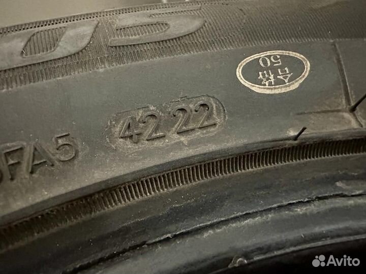 Goform W705 215/55 R17 94T