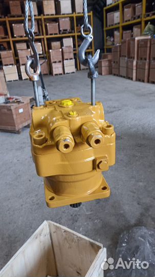 Гидромотор редуктора поворота сат345