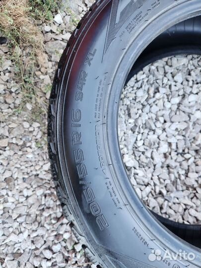 Nokian Tyres Hakkapeliitta R2 205/55 R16